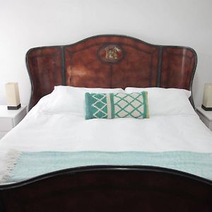 Deluxe Double Room City View